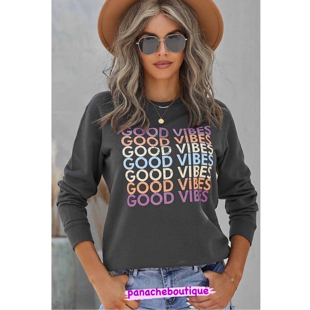 😎NWT! Good Vibes Beautiful Graphic Pullover! 🌸🦩